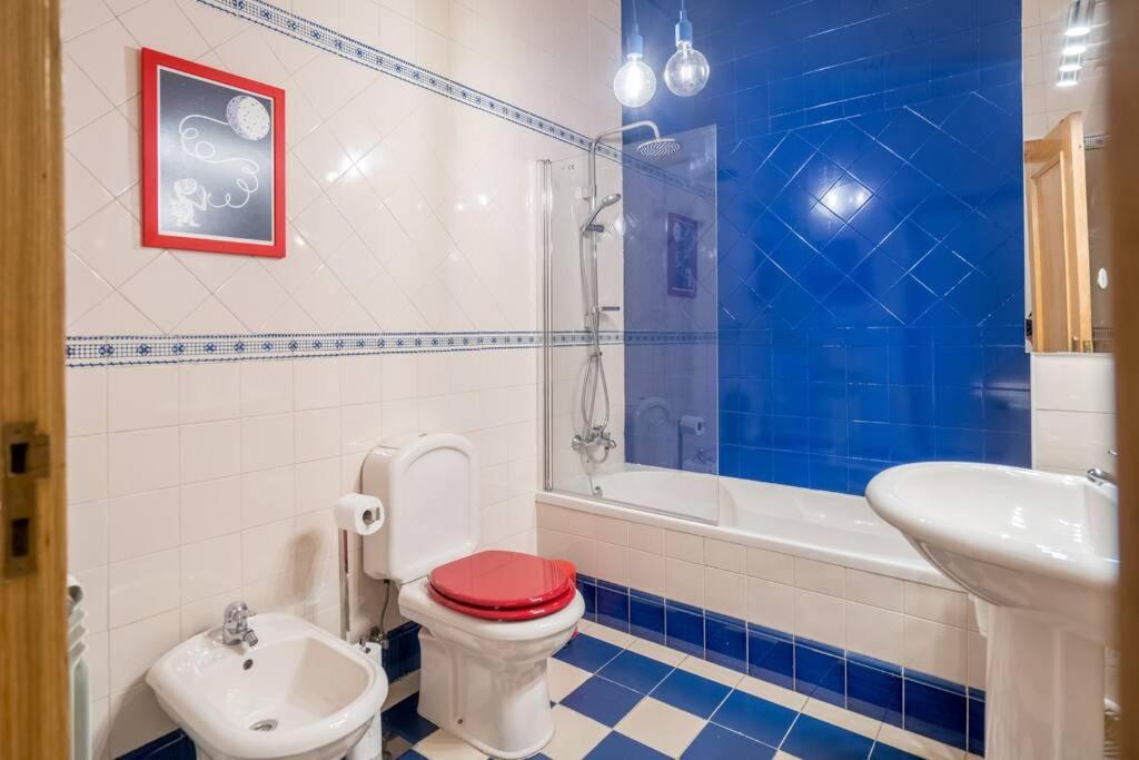 Beautiful Apartment Near The Center Of Lisbon Exterior photo